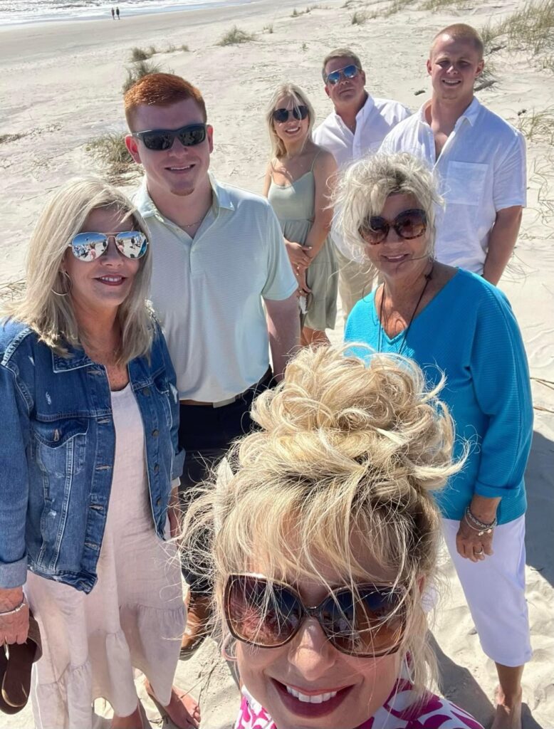 Quarter 2 2024 GoPrime Personality. Shelli Jenkins, Processor. Family Beach Photo